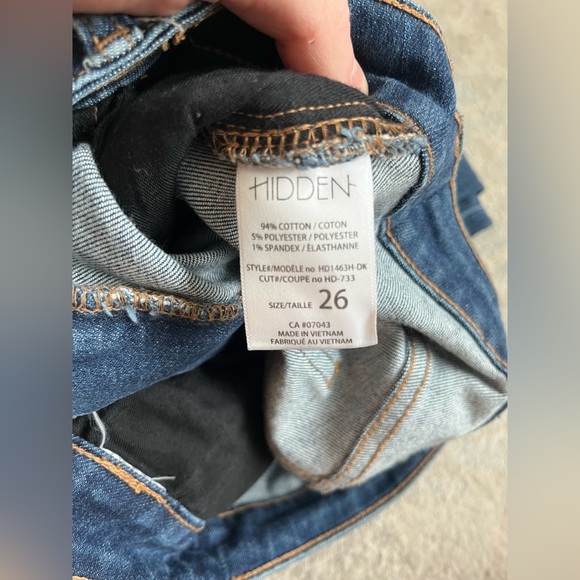 Hidden Classic Skinny Jeans - size 26. - Picture 4 of 4